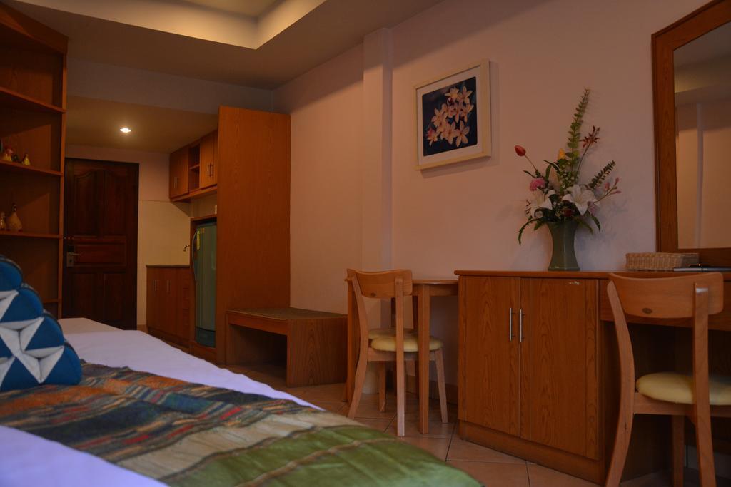Seven Oaks Inn Csomtien-part Szoba fotó