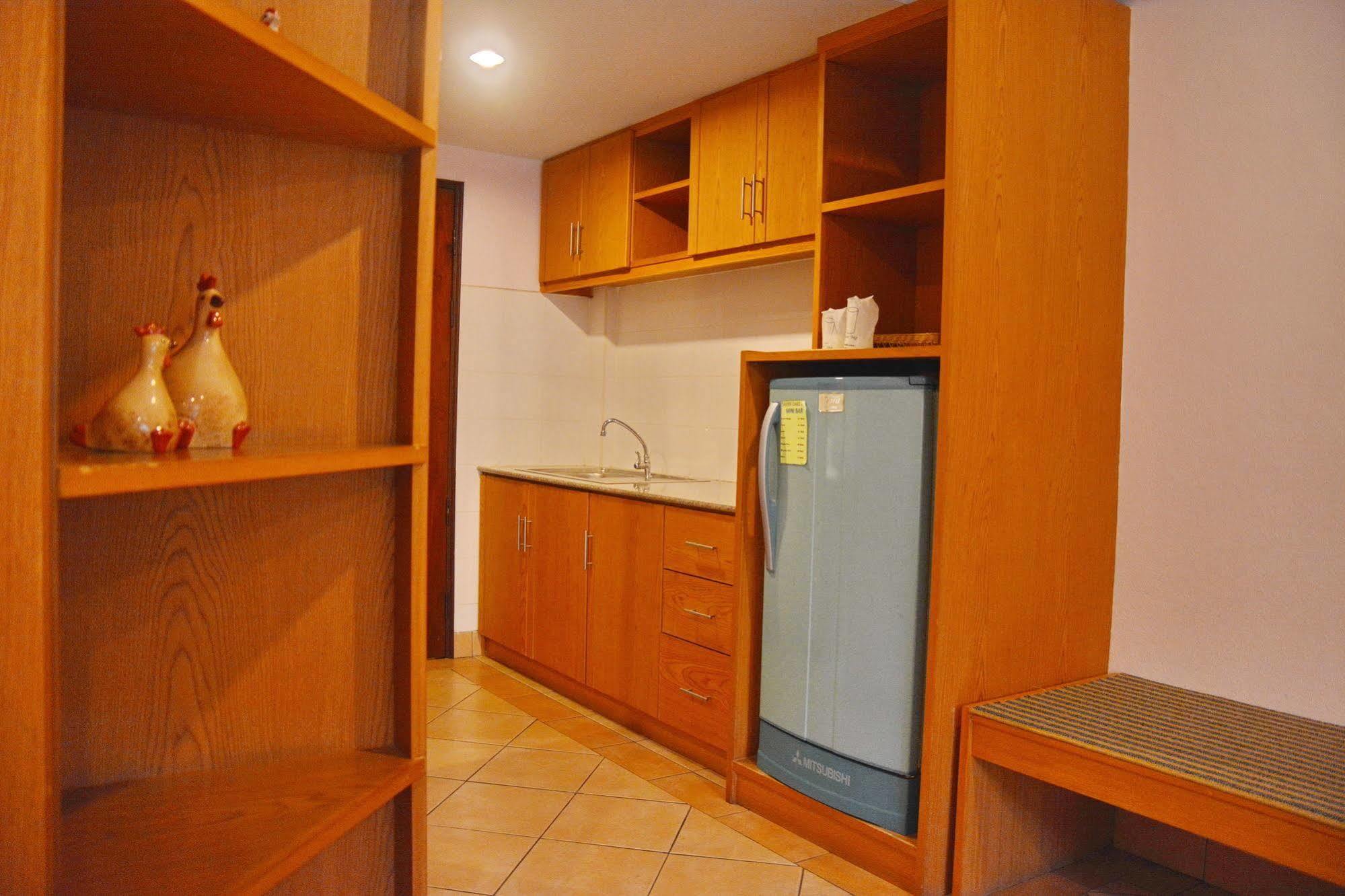 Seven Oaks Inn Csomtien-part Kültér fotó