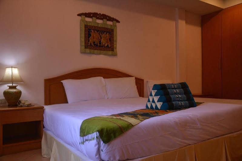 Seven Oaks Inn Csomtien-part Kültér fotó